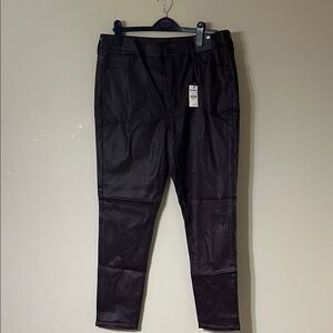 Express Womens Straight Leg Faux Leather Pants in Dark Brown